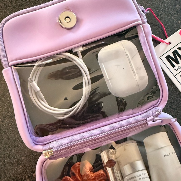 MYTAGALONGS Double Detachable Pouch 💜 - Picture 7 of 11